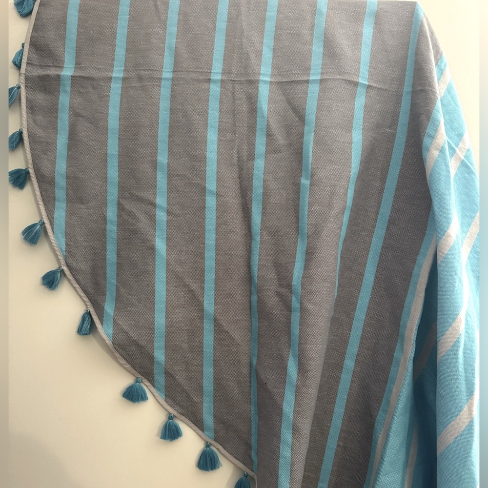 Mareora Round Striped Beach Towel w/ Fringe - Picture 6 of 7